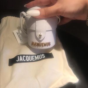 Authentic jacquemus💯white vanity bag!